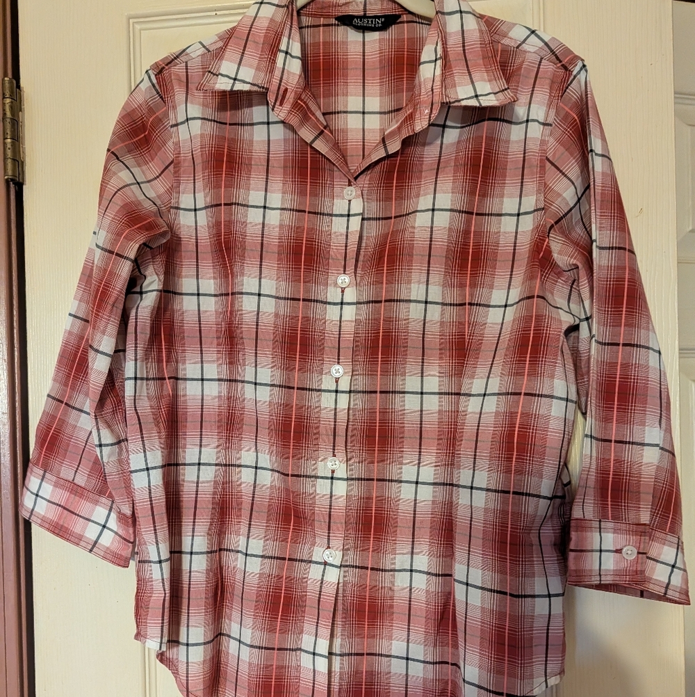 Austin &Co. Ladies Red Plaid 3/4 Sleeve Button Up Shirt Sz L  EUC